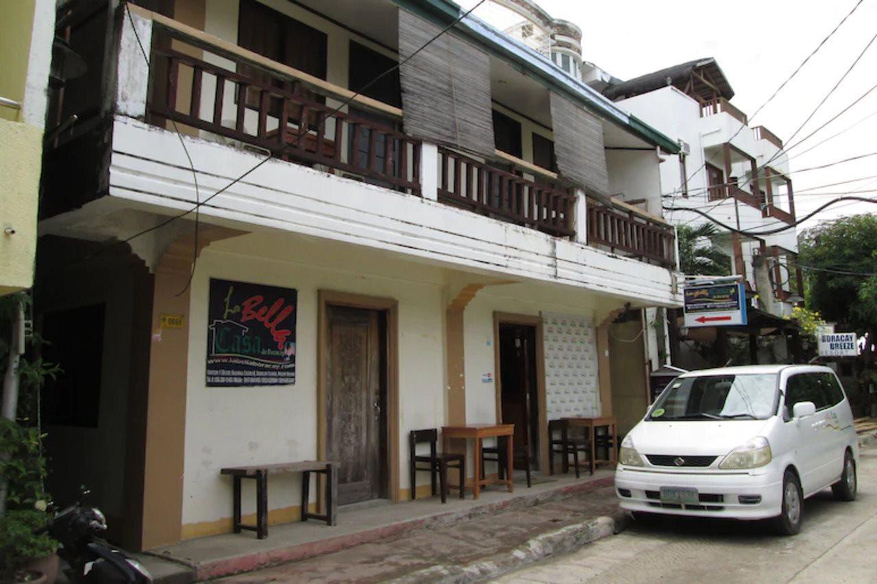 Отель La Bella Casa De Boracay Balabag  Экстерьер фото